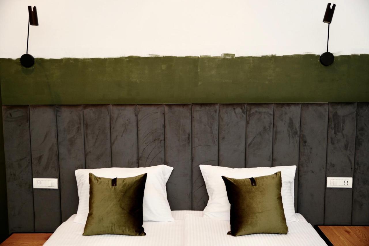 Victoria Rooms Oradea Ngoại thất bức ảnh