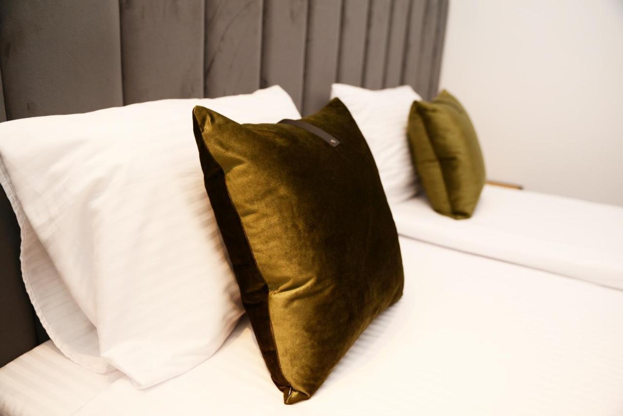 Victoria Rooms Oradea Ngoại thất bức ảnh