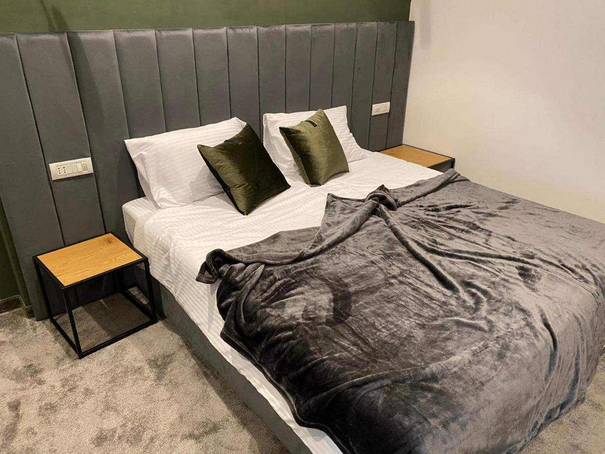 Victoria Rooms Oradea Ngoại thất bức ảnh